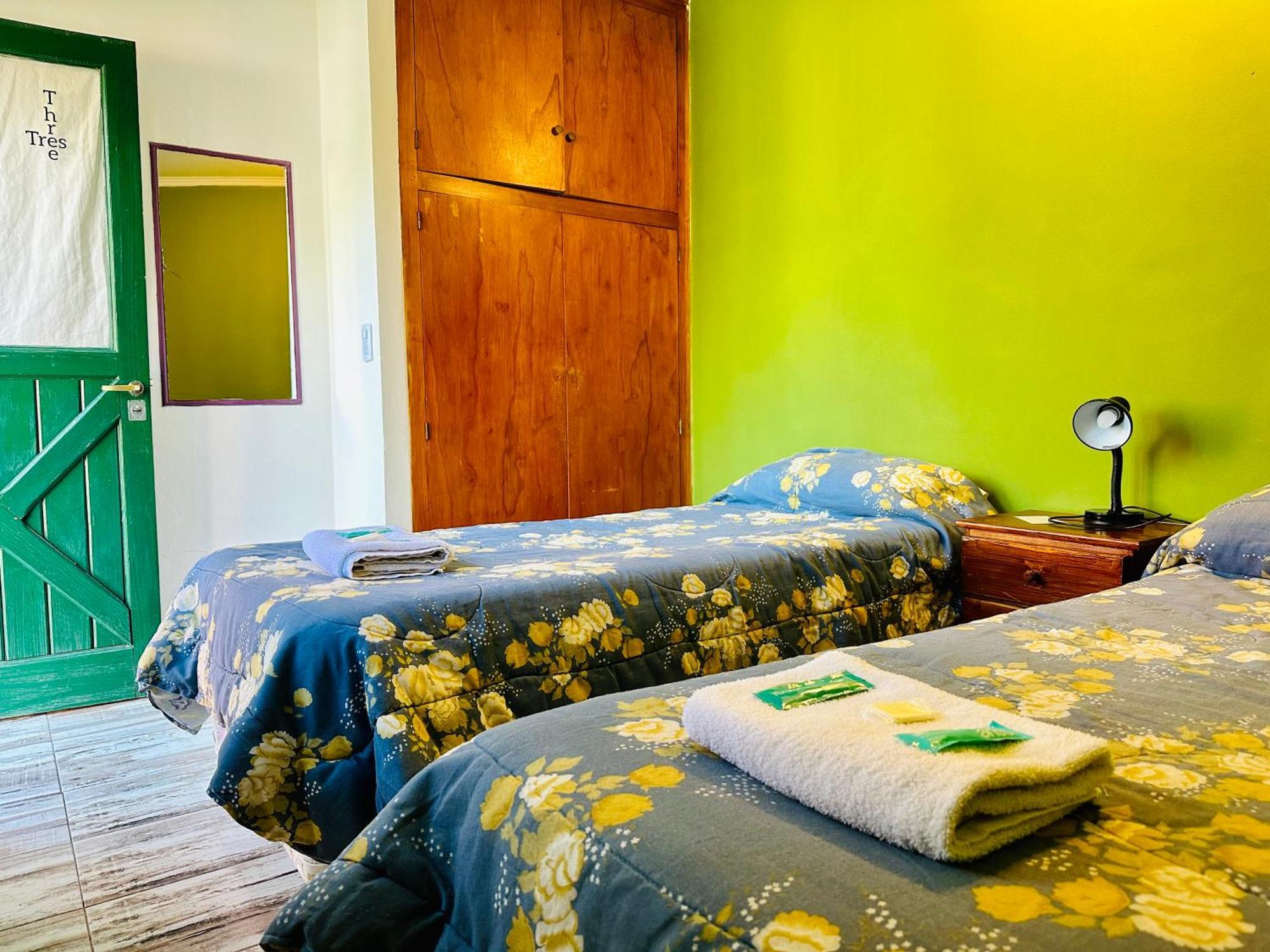 ホテル Amancay, Hostal Patagonico エル・カラファテ エクステリア 写真